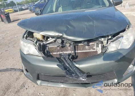 2012 Toyota Camry Hybrid Xle z USA, uszkodzony, nr VIN 4T1BD1FK5CU018983